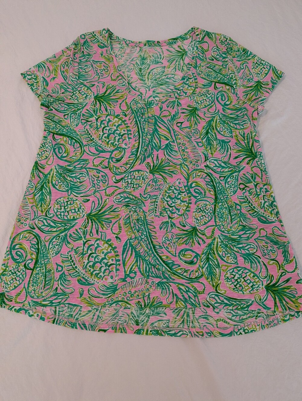 Lilly Pulitzer Etta Top Shirt Mandevilla Baby Fins & Flippers, Sz L Pink Green - Picture 8 of 10